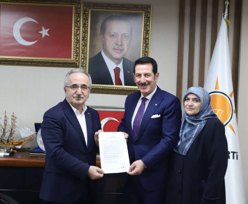 -ERDOĞAN TOK, SAMSUN BÜYÜKŞEHİR BELEDIYESI’NE ADAY ADAYLIĞI MÜRACATINDA BULUNDU. 